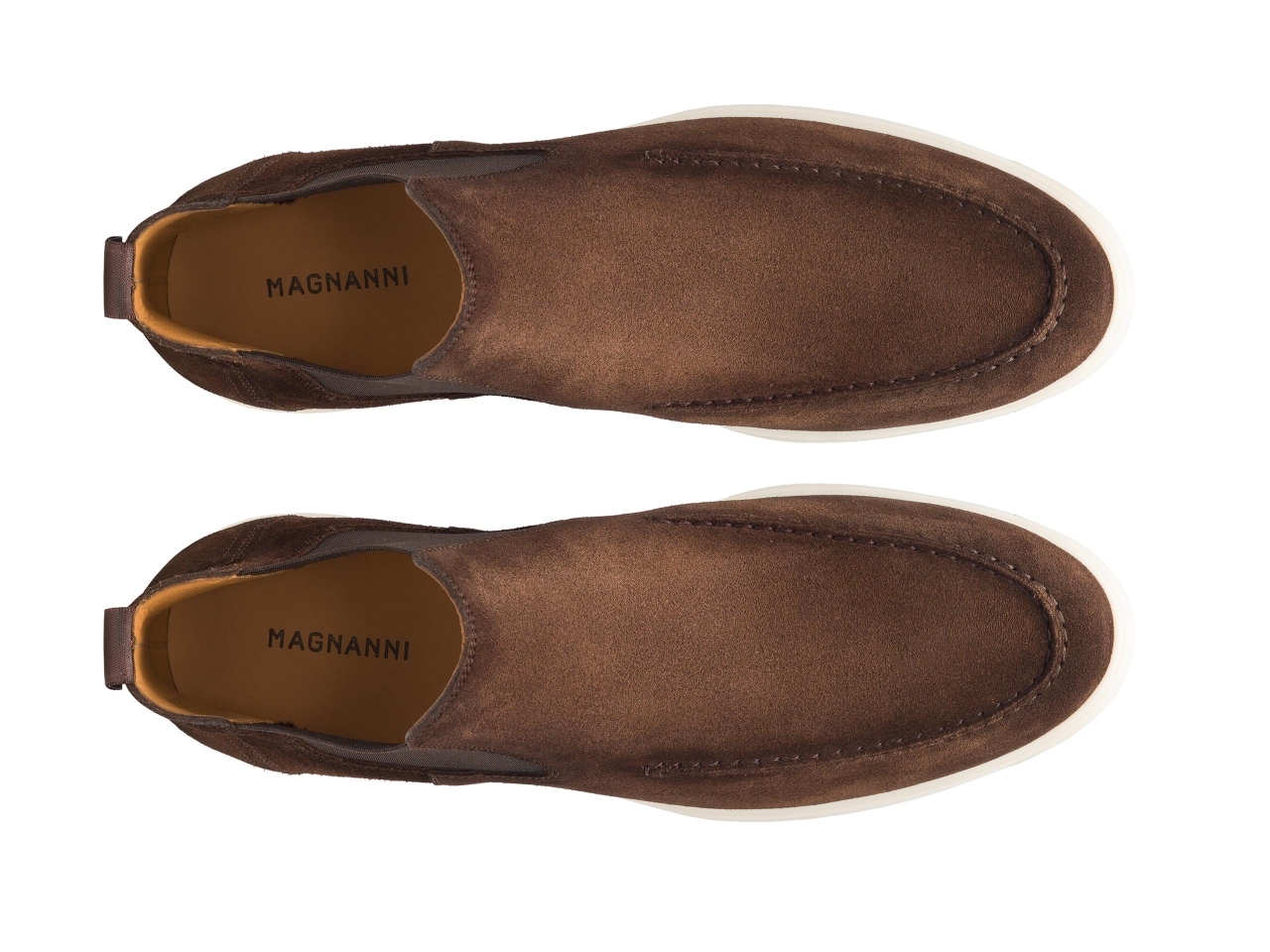 Top down of the Pavio Midbrown Suede